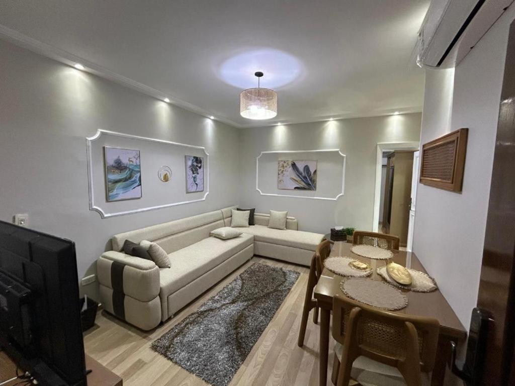 Skyline Luxury Suites 5 Mins From Cairo Airport Exterior foto